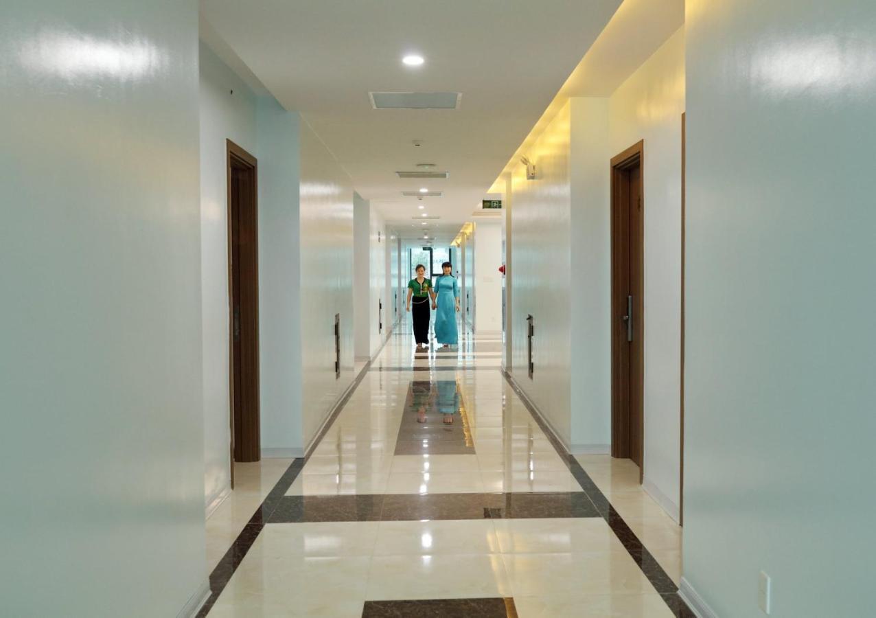 Khach San Hoa Ban Trang Hotel Son La ภายนอก รูปภาพ