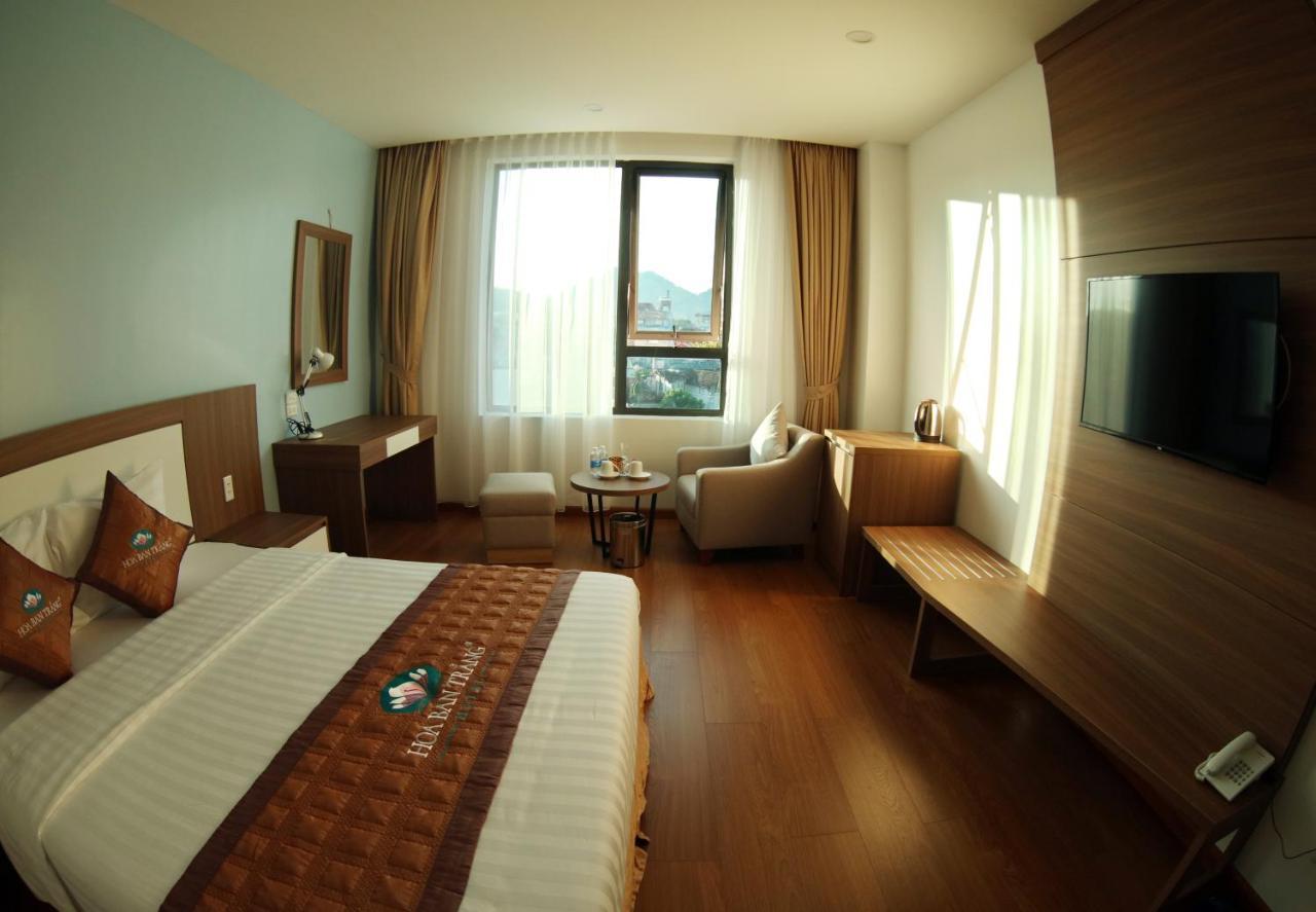 Khach San Hoa Ban Trang Hotel Son La ภายนอก รูปภาพ